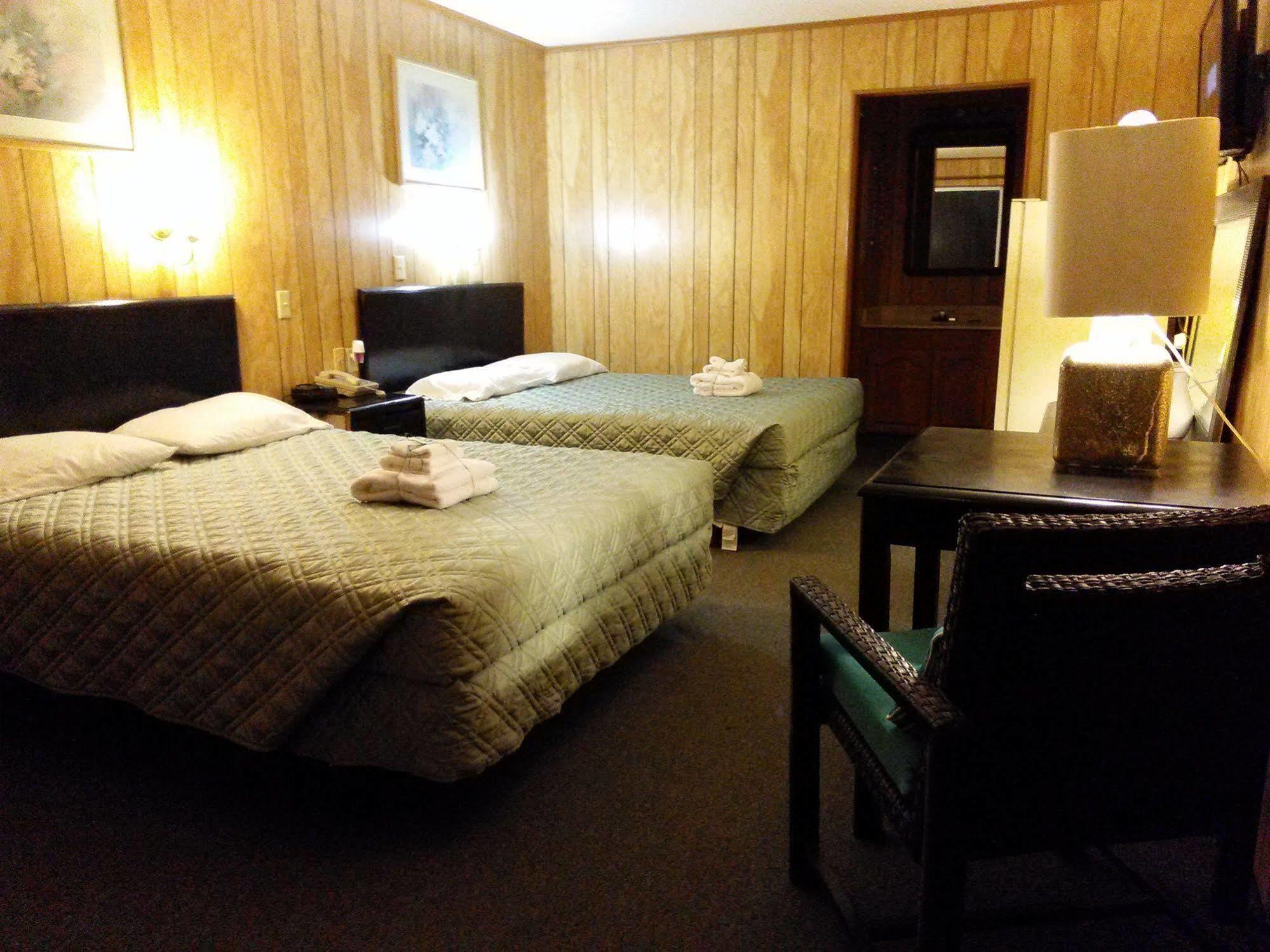 Oyo Hotel Breckenridge Tx Hubbard Creek Lake Exterior foto